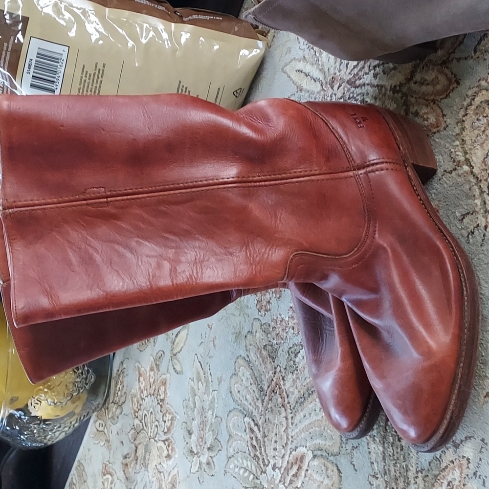Vintage Men's Frye boots. 10.5 D